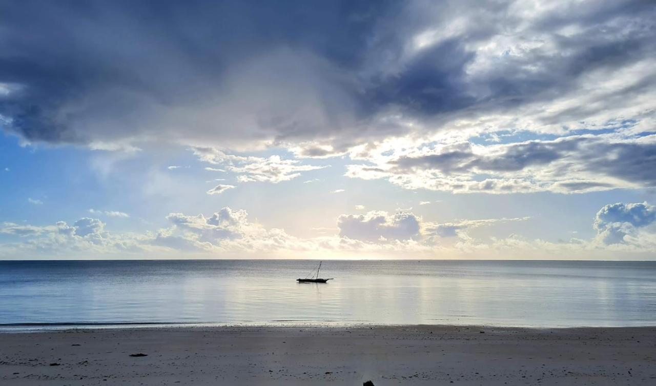 Beachfront Villa Ladha Ya Zanzibar Jambiani  Esterno foto